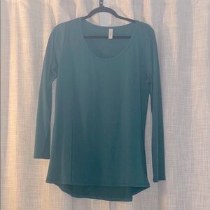 Women's Green Long Sleeve Top